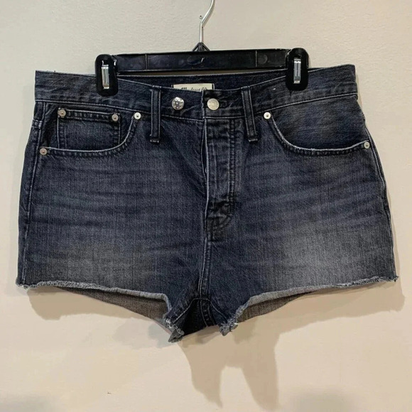 Madewell Relaxed Denim Shorts Size 29 Button Fly Black Highrise cutoff - Picture 1 of 10